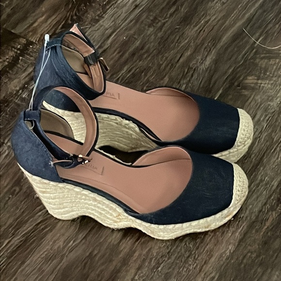 BCBGMaxAzria Navy Denim Wedge Espadrilles - Picture 2 of 3
